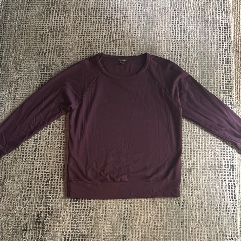 Eddie Bauer Red 3/4 Sleeve Fitted Sweatshirt